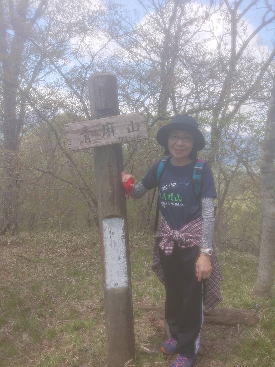 77歳のニッコさん、宮城県在住、しんちゃんの韓国語が講師を務めるサークル「韓国文化を楽しむ会」のメンバー